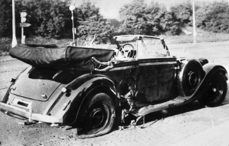 Mercedes Benz W142 Heydricha po zamachu.