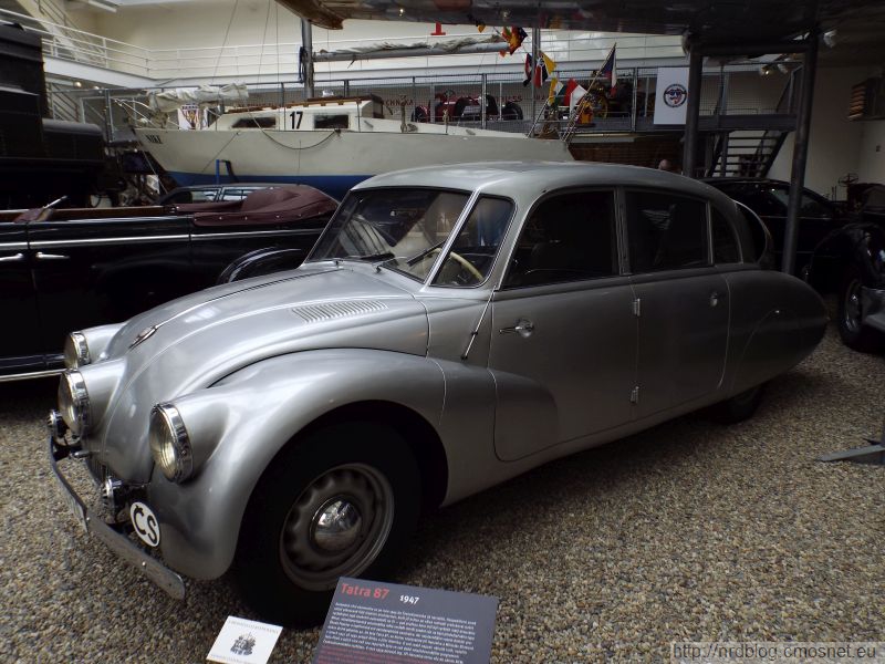 Tatra 87 Hanzelki i Zikmunda