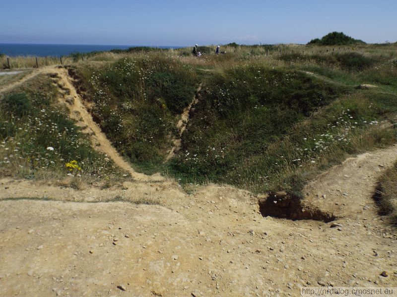 Pointe du Hoc - lej po bombie
